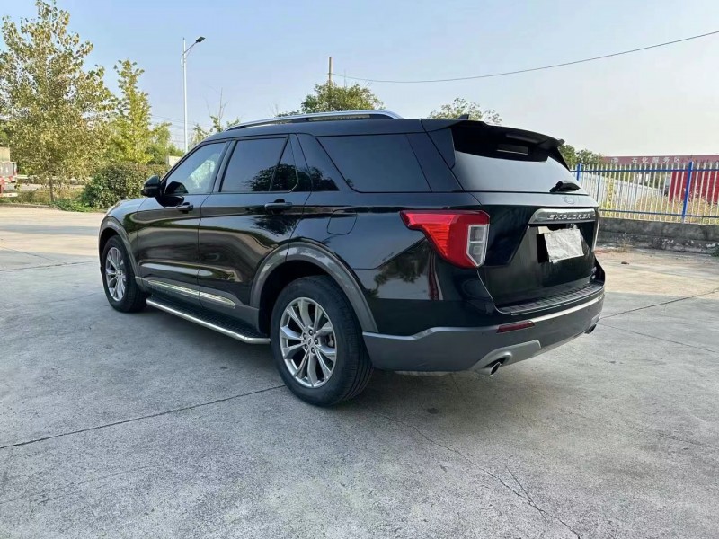 徐州22年福特探险者8