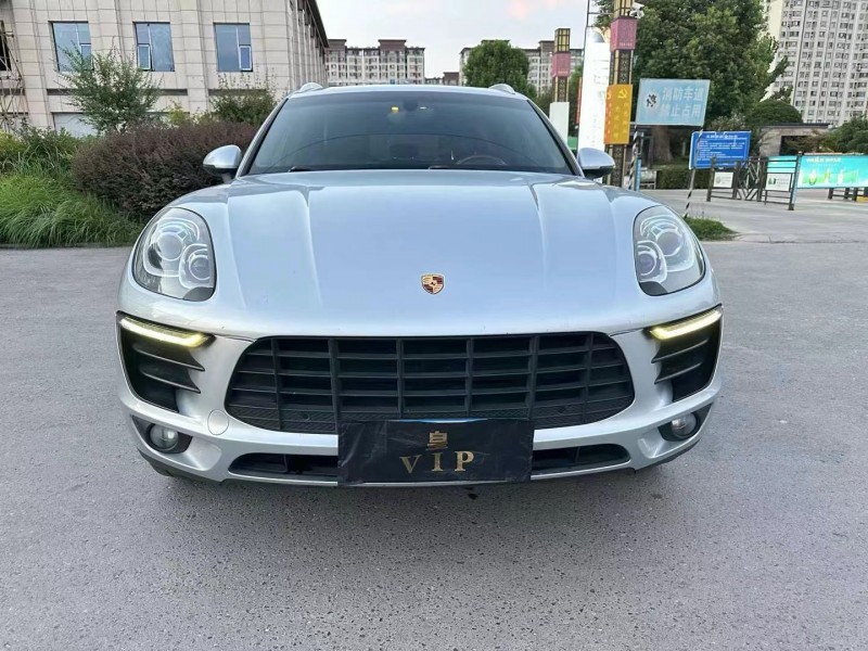 徐州15年保时捷Macan1