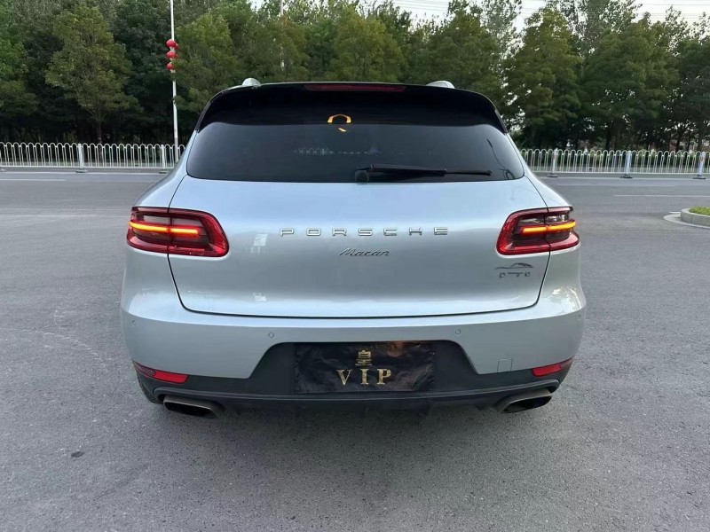 徐州15年保时捷Macan9