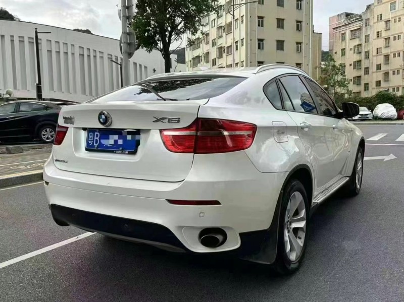 广州09年宝马X67