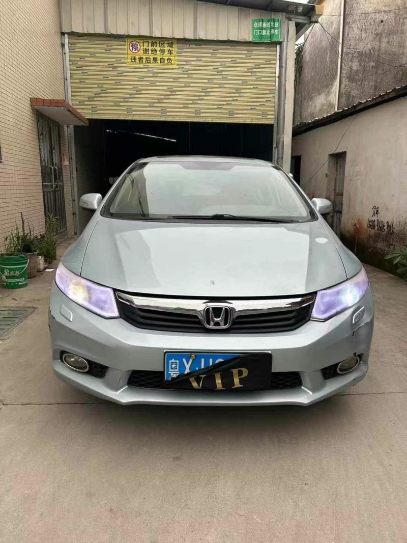 东莞12年本田思域1