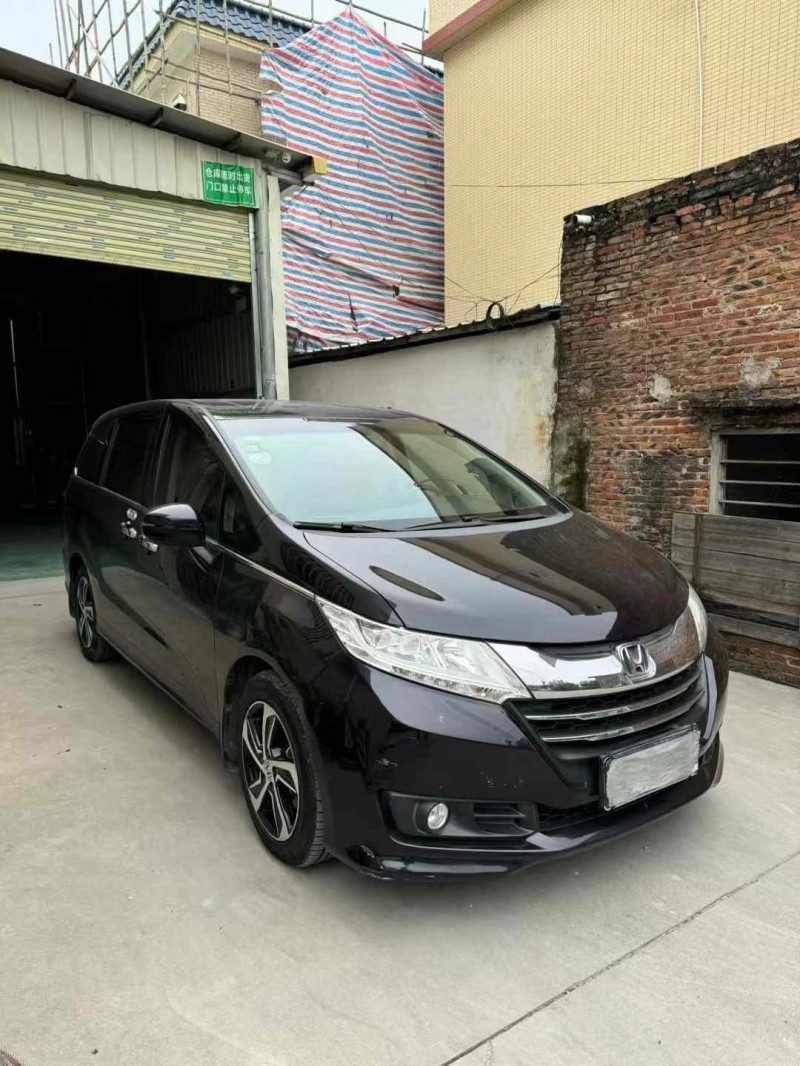 东莞17年本田奥德赛2
