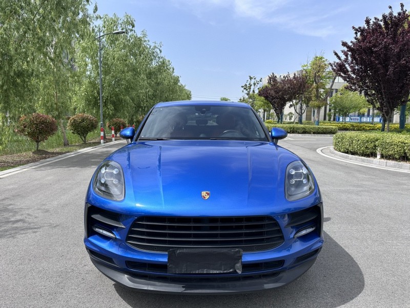 盐城20年保时捷Macan1