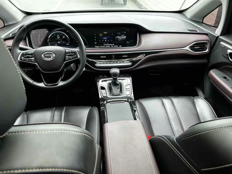 成都23年传祺M65