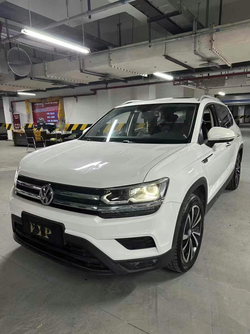 成都19年大众途岳3