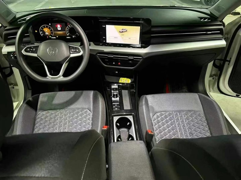 成都22年大众凌渡5