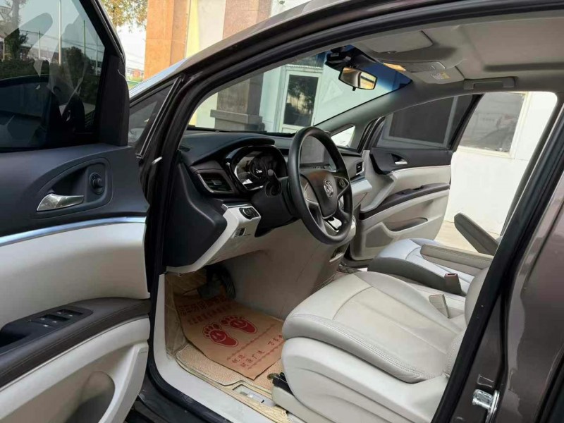 徐州24年别克GL84