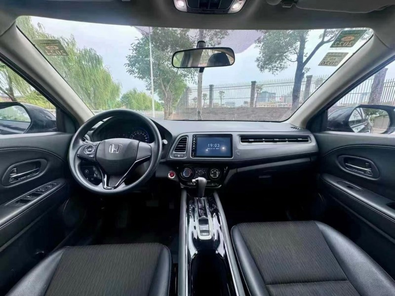 广州20年本田缤智7