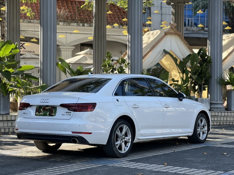 东莞18年奥迪A4L8