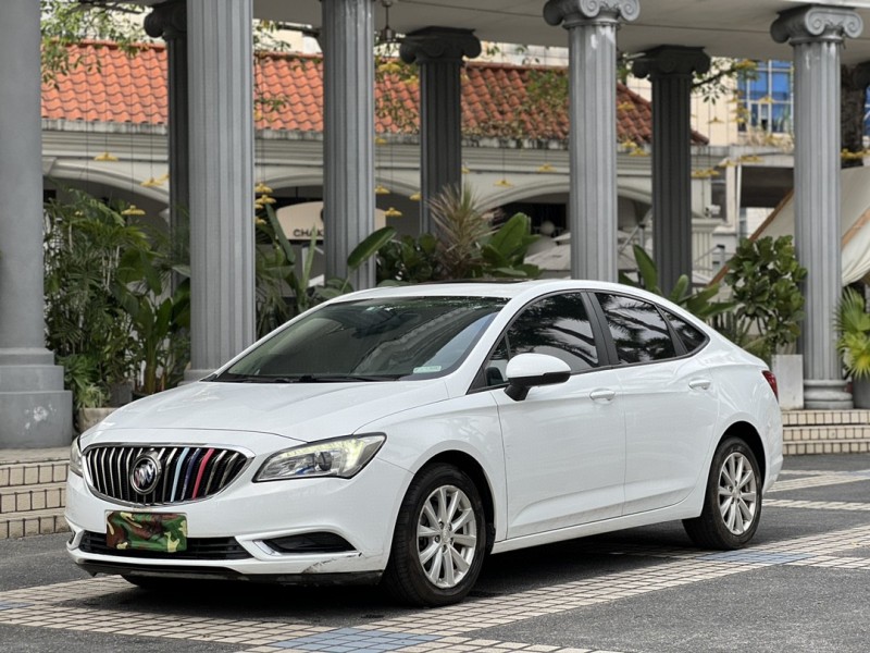 东莞16年别克威朗3