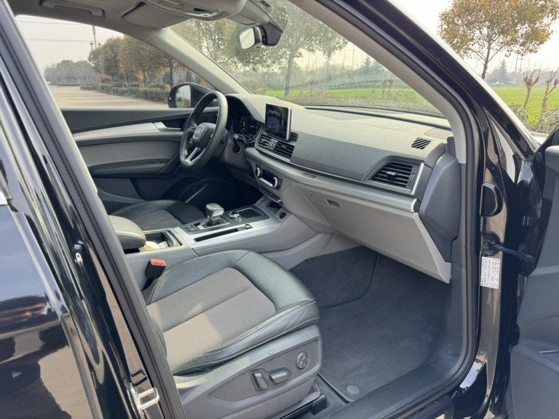 盐城19年奥迪Q59