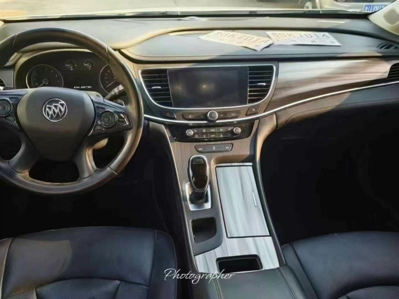 济宁18年别克君越4