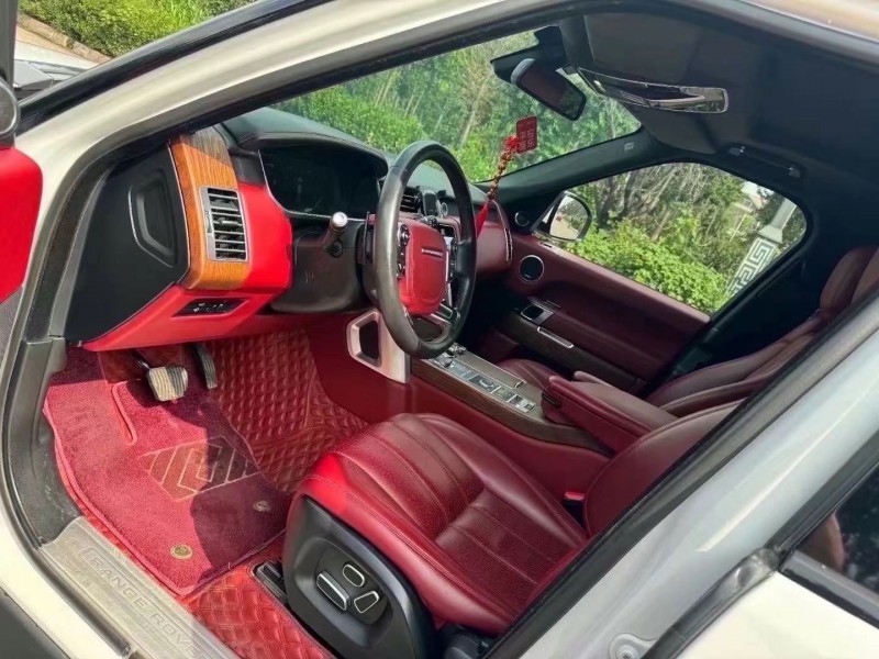 济宁13年路虎揽胜行政7