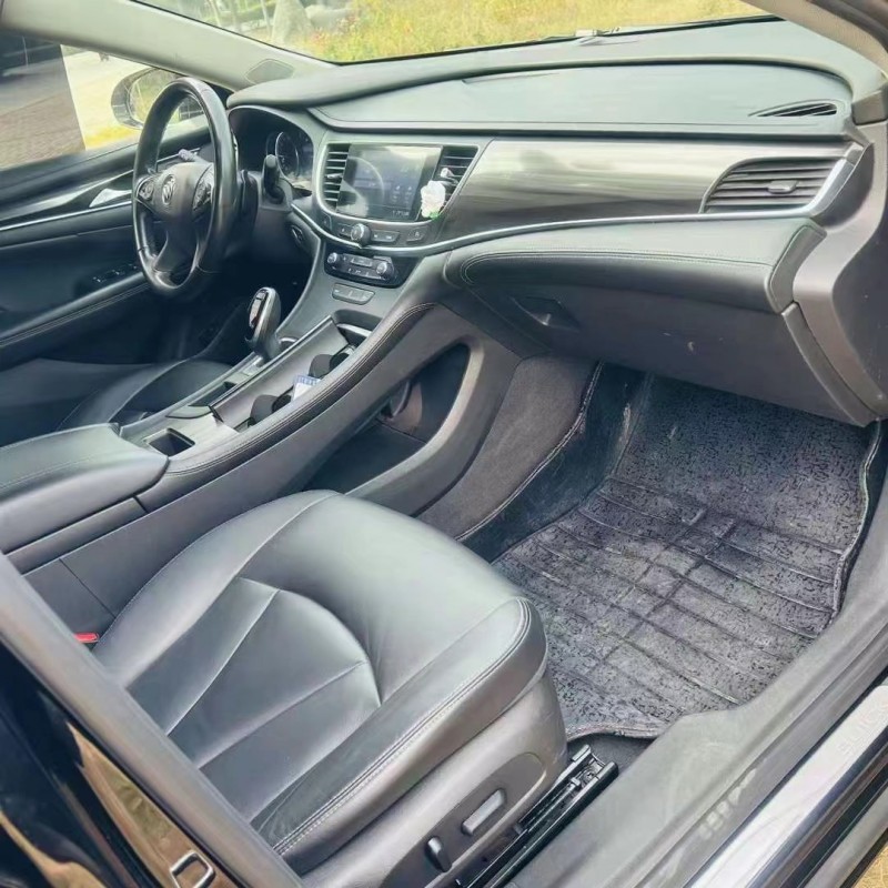 潍坊21年别克君越8