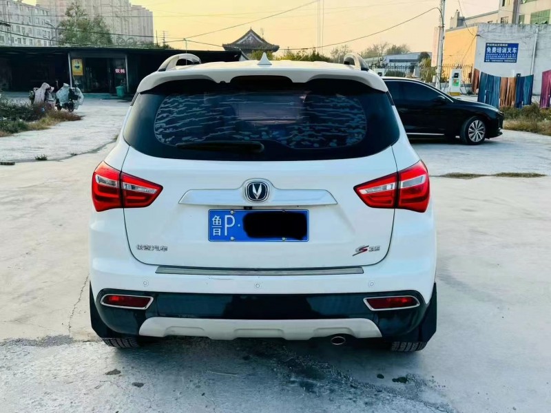 泰安17年長安汽車CS357