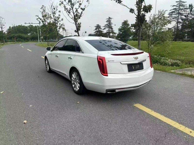 徐州16年凯迪拉克XTS4