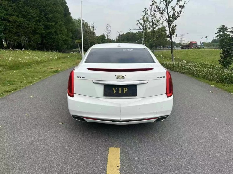 徐州16年凯迪拉克XTS6