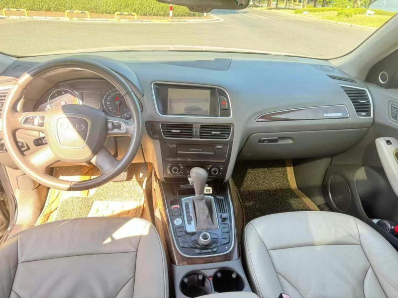 广州11年奥迪Q54