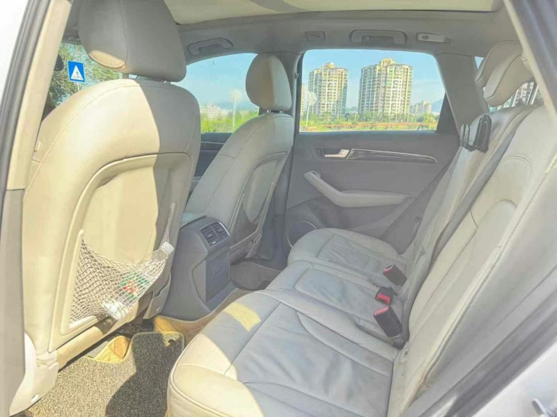 广州11年奥迪Q55