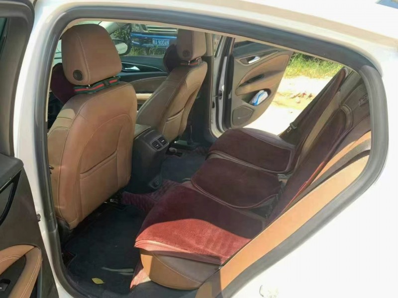 广州22年别克君威6