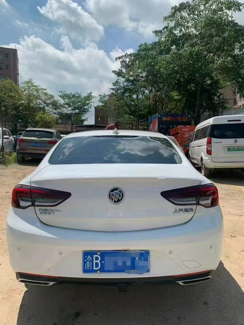 广州22年别克君威9