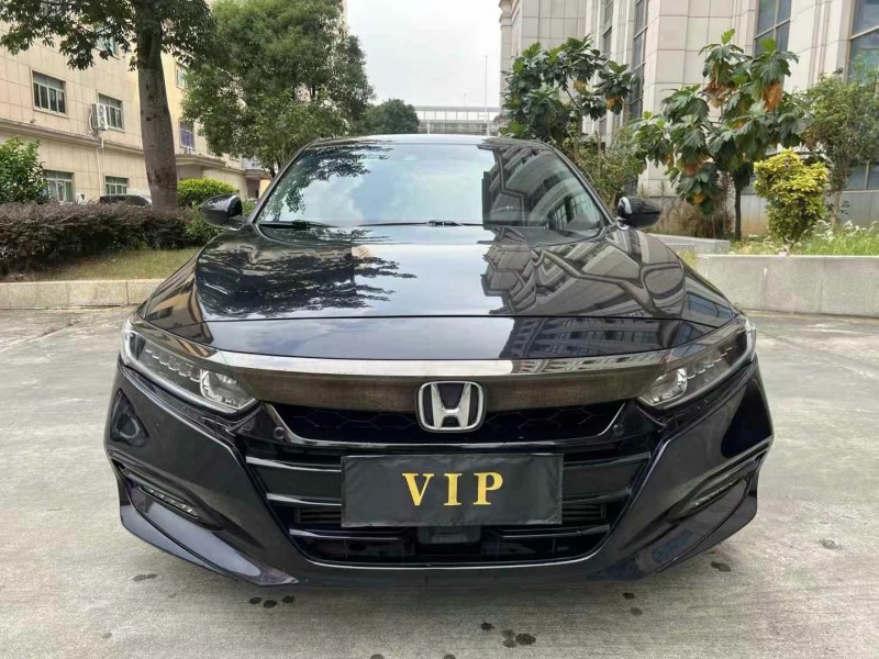 东莞21年本田雅阁1