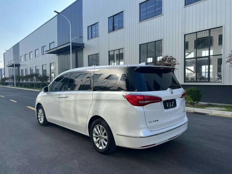 徐州18年别克GL88