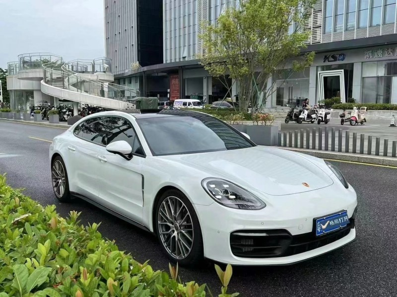 深圳23年保时捷帕拉梅拉2