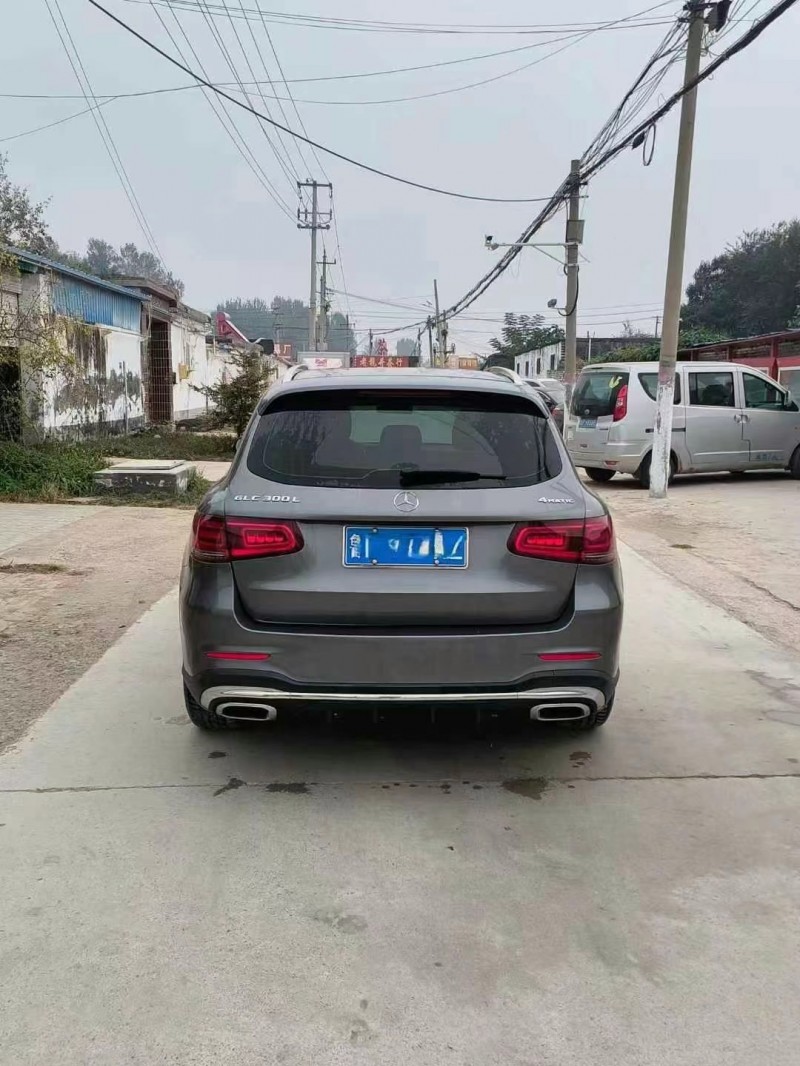 潍坊19年奔驰GLC4
