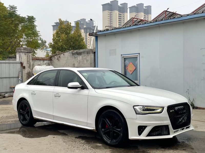 济宁15年奥迪A4L3