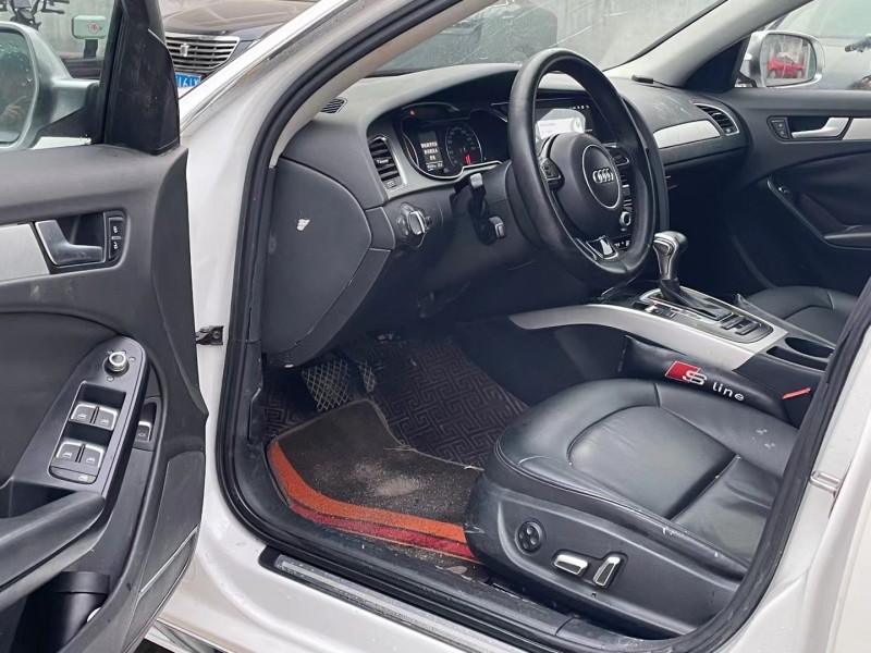 济宁15年奥迪A4L5