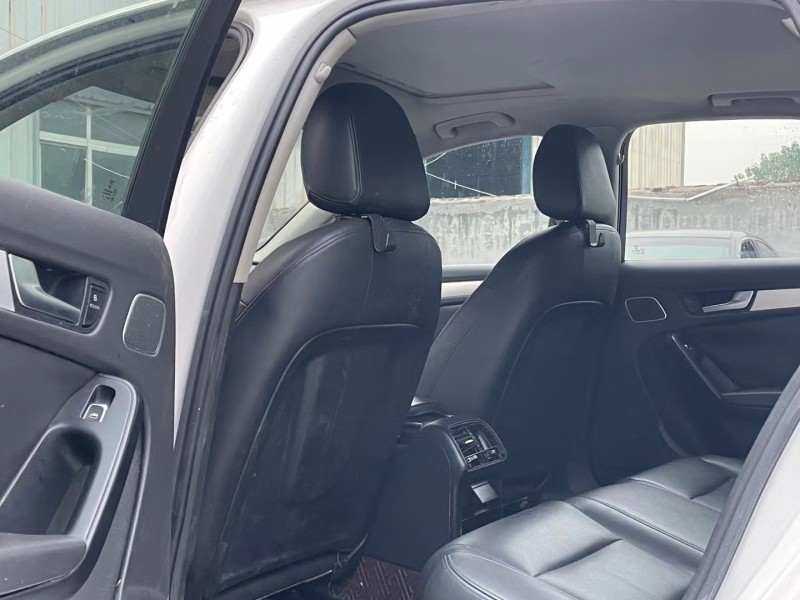 济宁15年奥迪A4L6