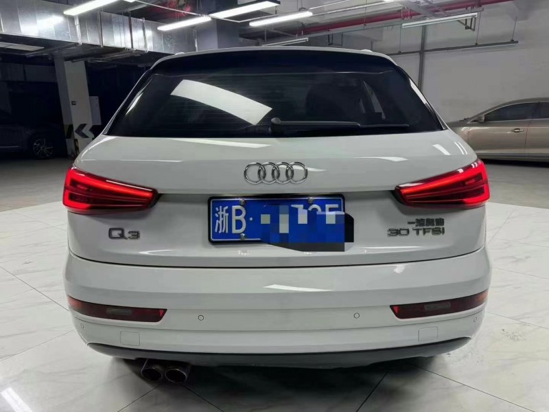 成都18年奥迪Q35