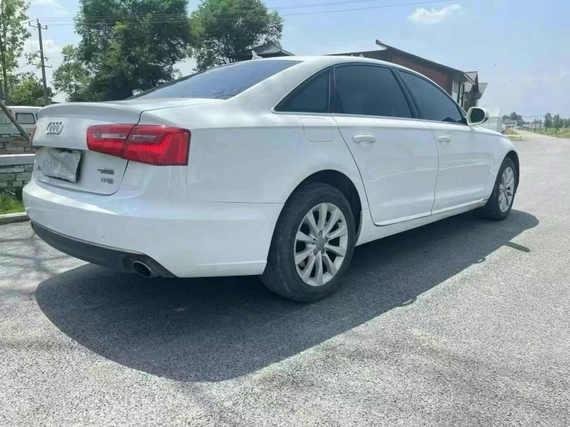 青岛14年奥迪A6L6