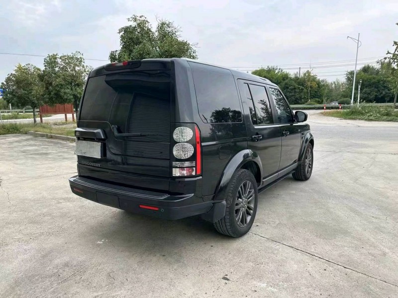 徐州17年路虎发现8