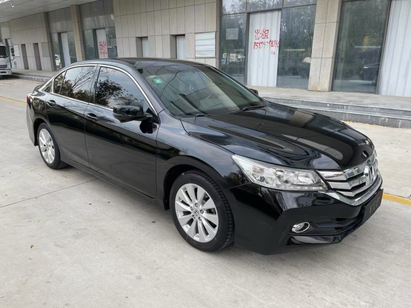 济宁15年本田雅阁3