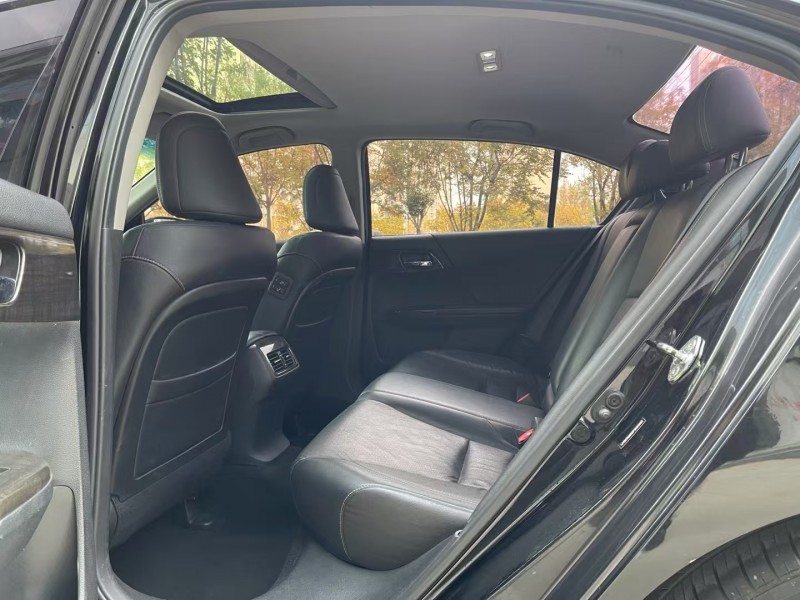 济宁15年本田雅阁6