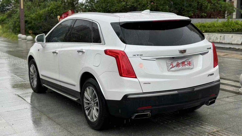 东莞18年凯迪拉克XT57