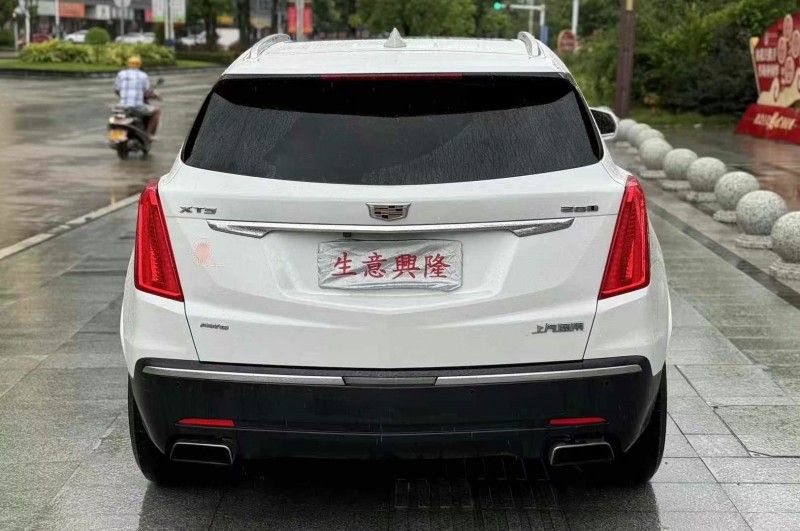 东莞18年凯迪拉克XT58