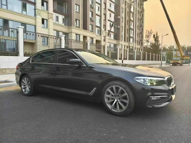 保定18年宝马5系3