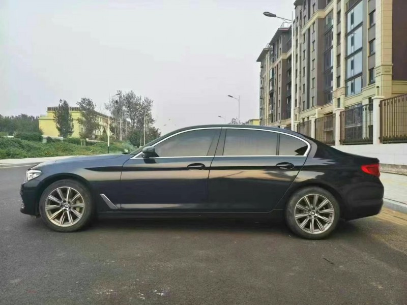 保定18年宝马5系4