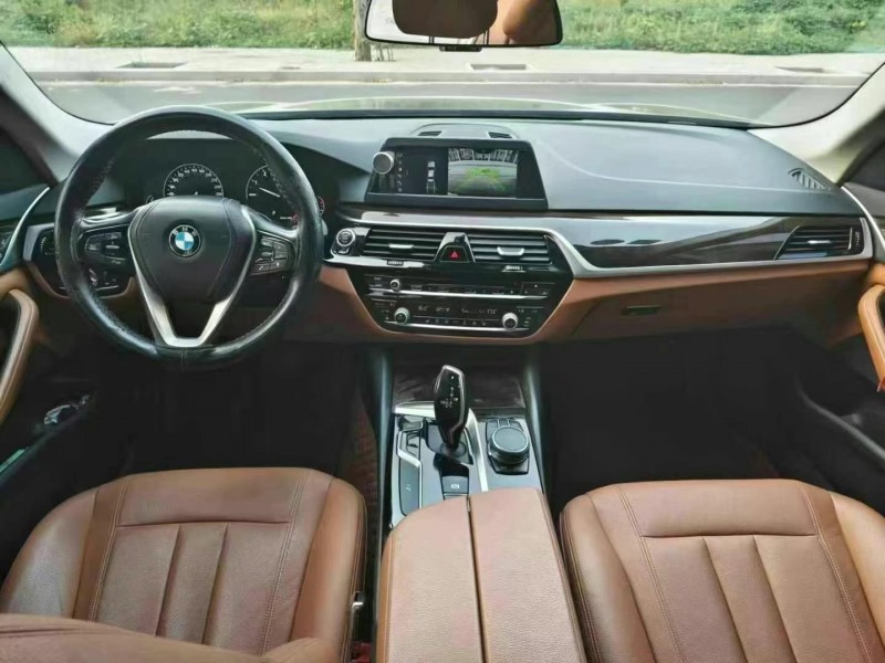 保定18年宝马5系6