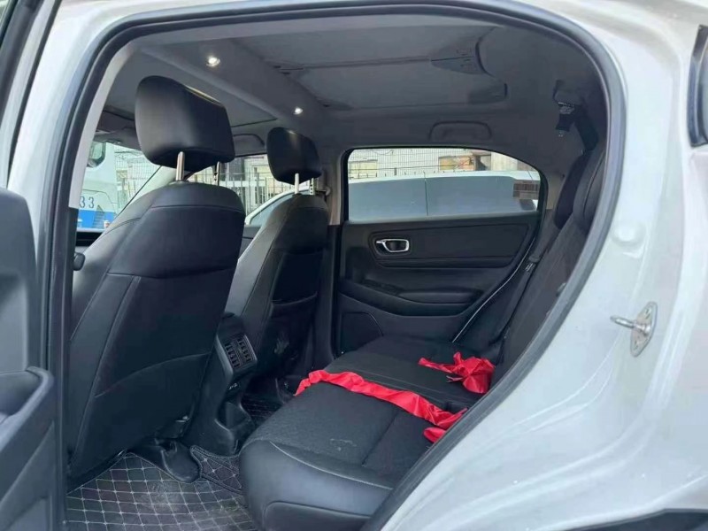 济宁23年本田XRV7