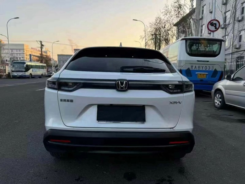 济宁23年本田XRV8