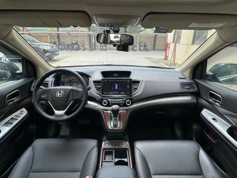 济宁16年本田CRV6