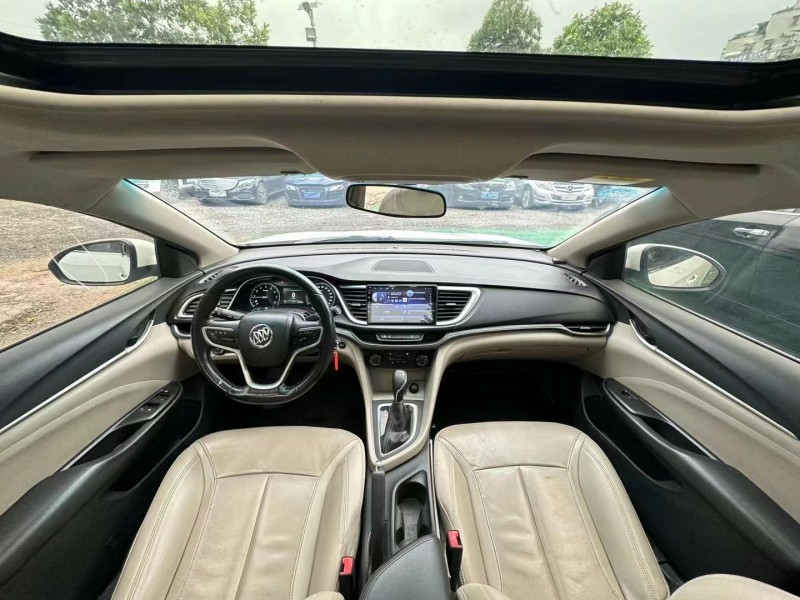 广州18年别克英朗8