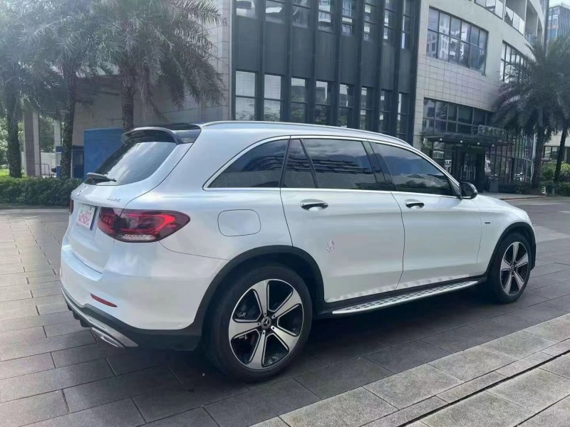 广州23年奔驰GLC3