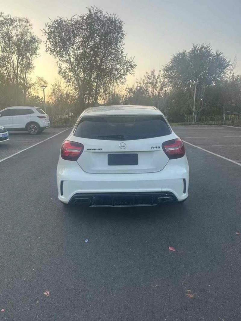 青岛16年奔驰AMG7