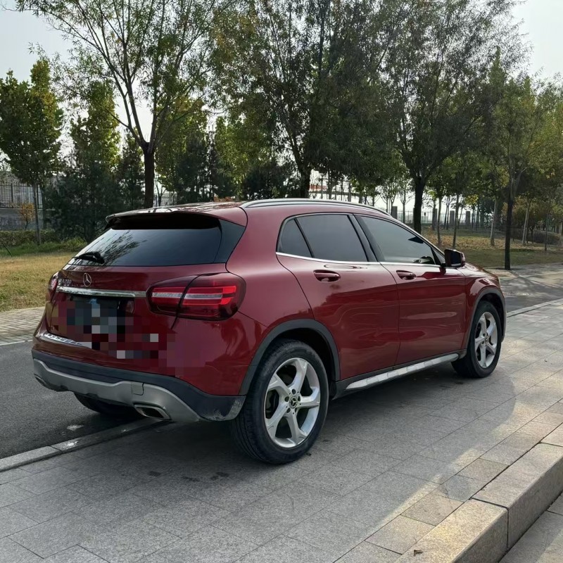 枣庄18年奔驰GLA8