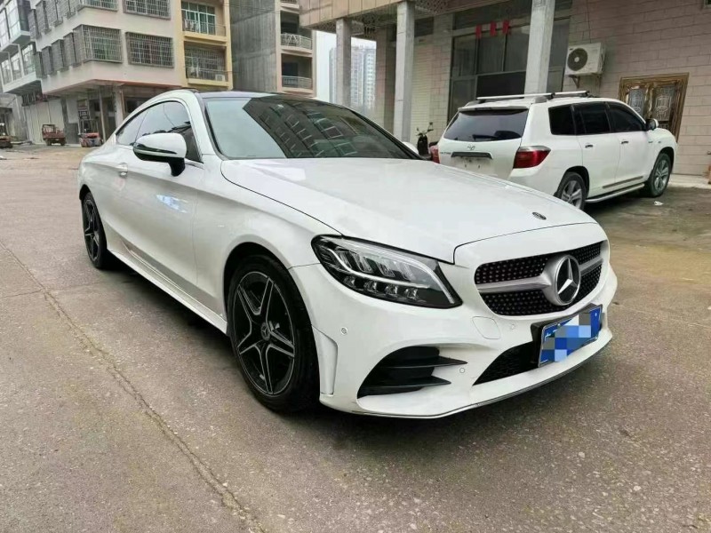 广州19年奔驰C3